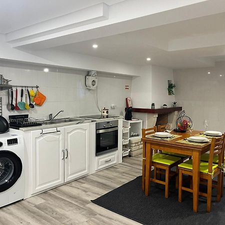 Casinha Res Do Chao Na Nazare Com Quintal E Barbecue Villa Екстериор снимка