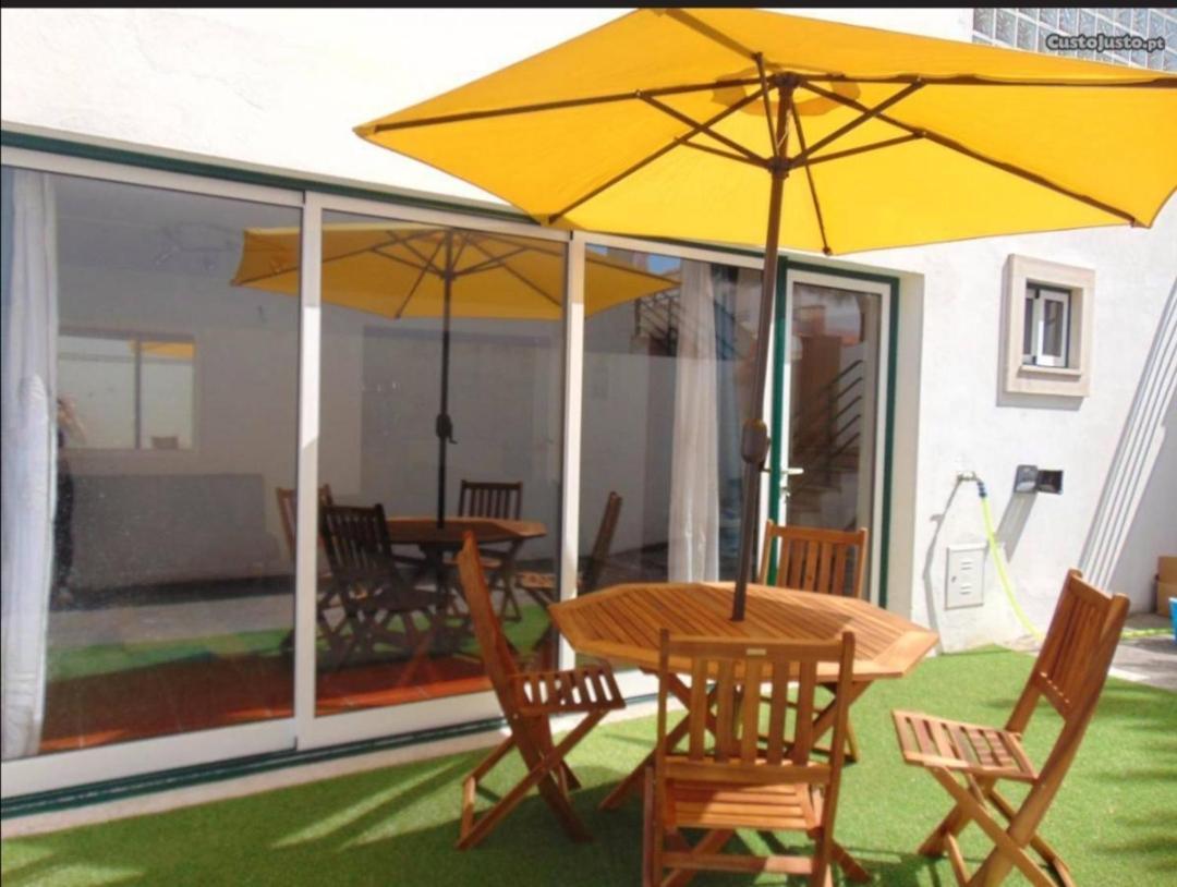 Casinha Res Do Chao Na Nazare Com Quintal E Barbecue Villa Екстериор снимка